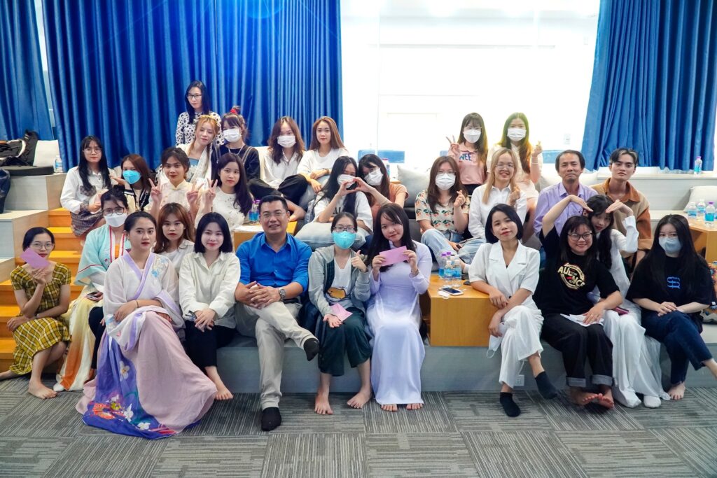 câu lạc bộ tiếng trung trường đại học thái bình dương