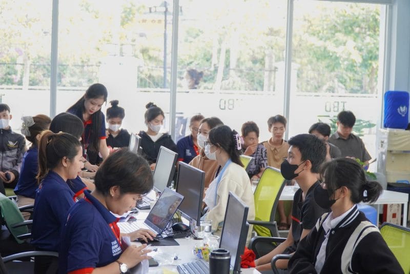 Hướng dẫn làm thủ tục nhập học cho tân sinh viên TBD khoá 2025
