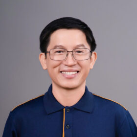 TS. Nguyễn Hồ Phong